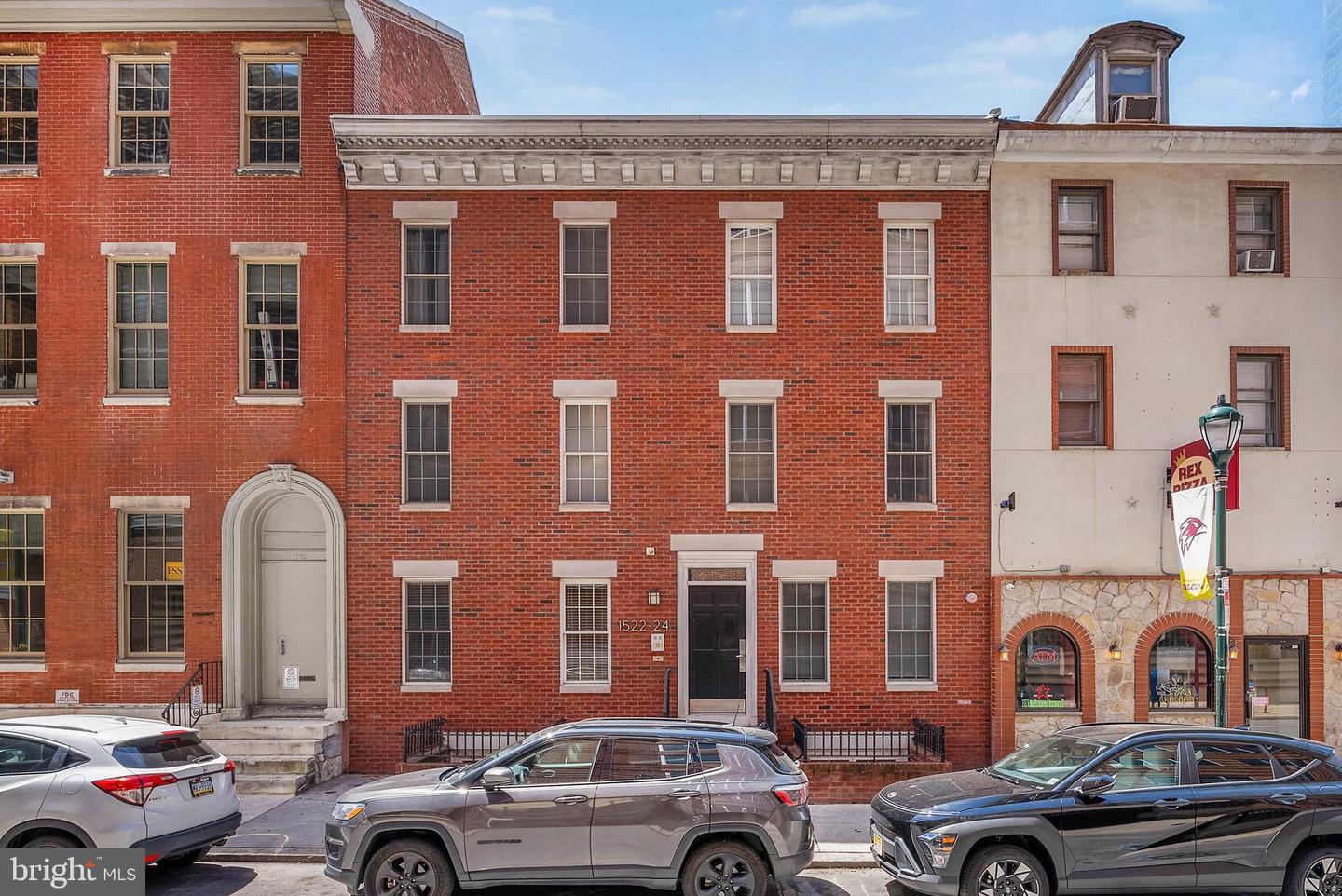 1522-24 RACE ST #1 Property Photo 1