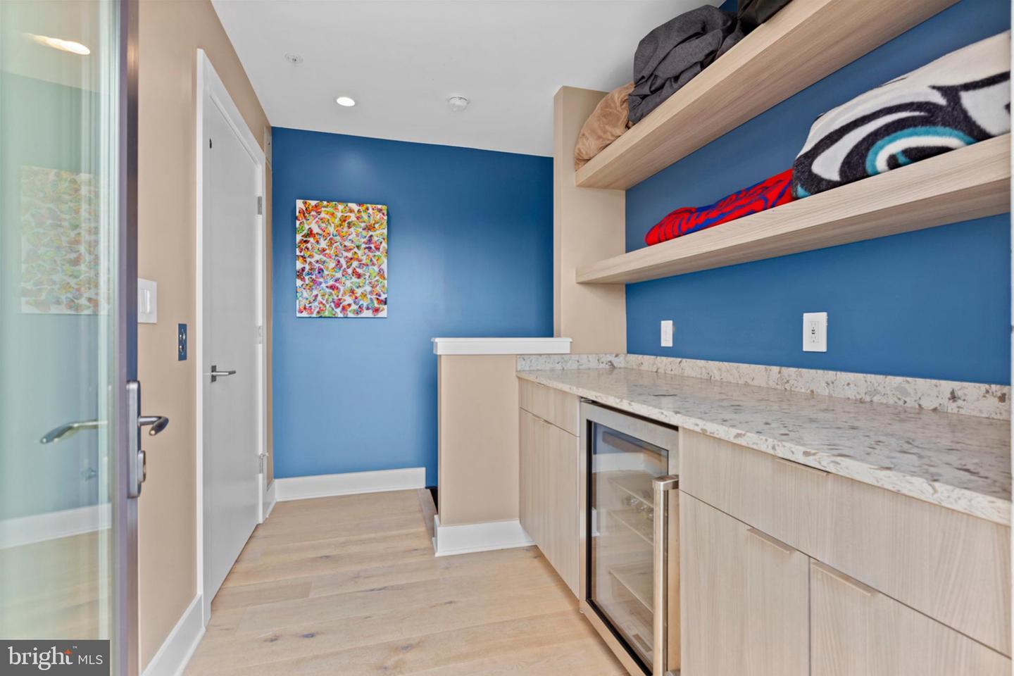 2147 Lombard St Property Photo 65