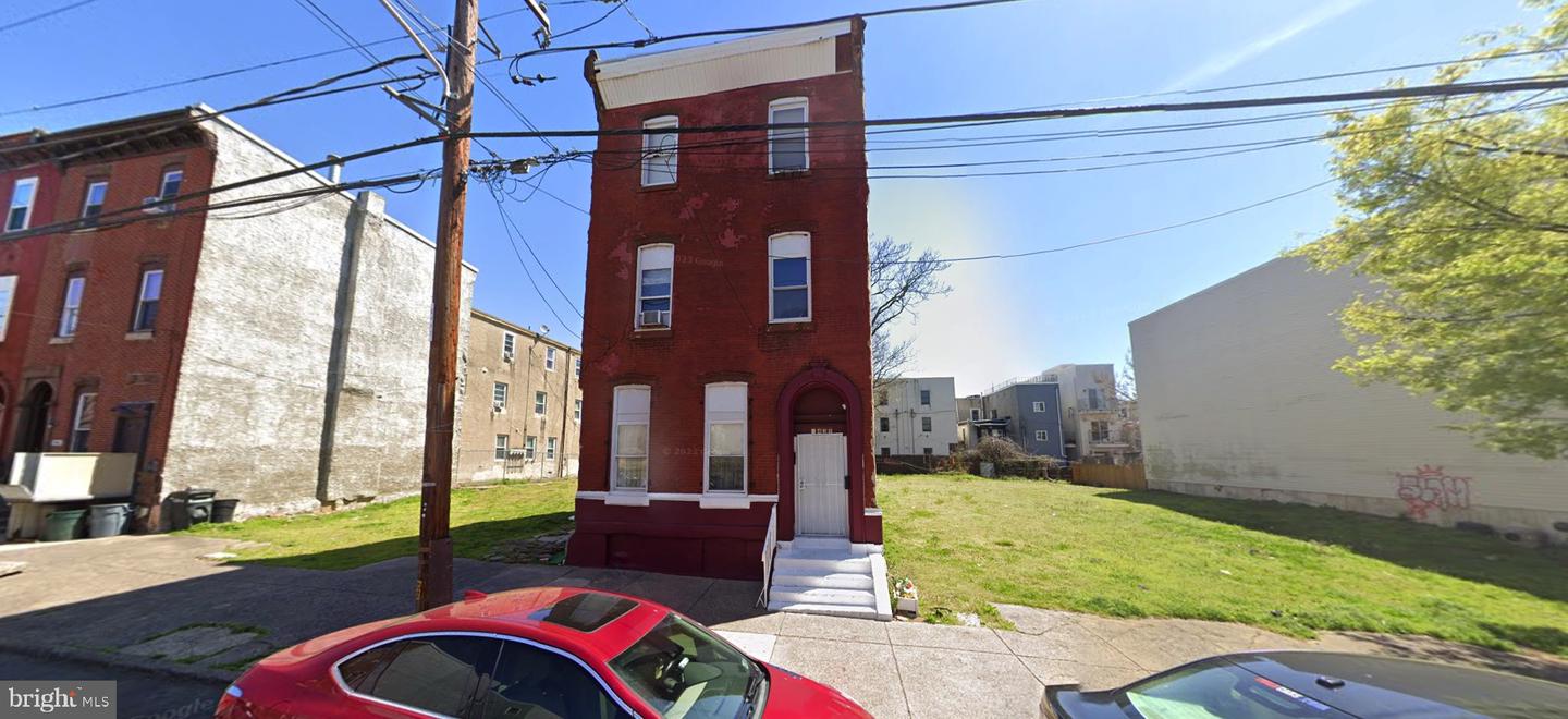 1439 N 17th St Property Photo