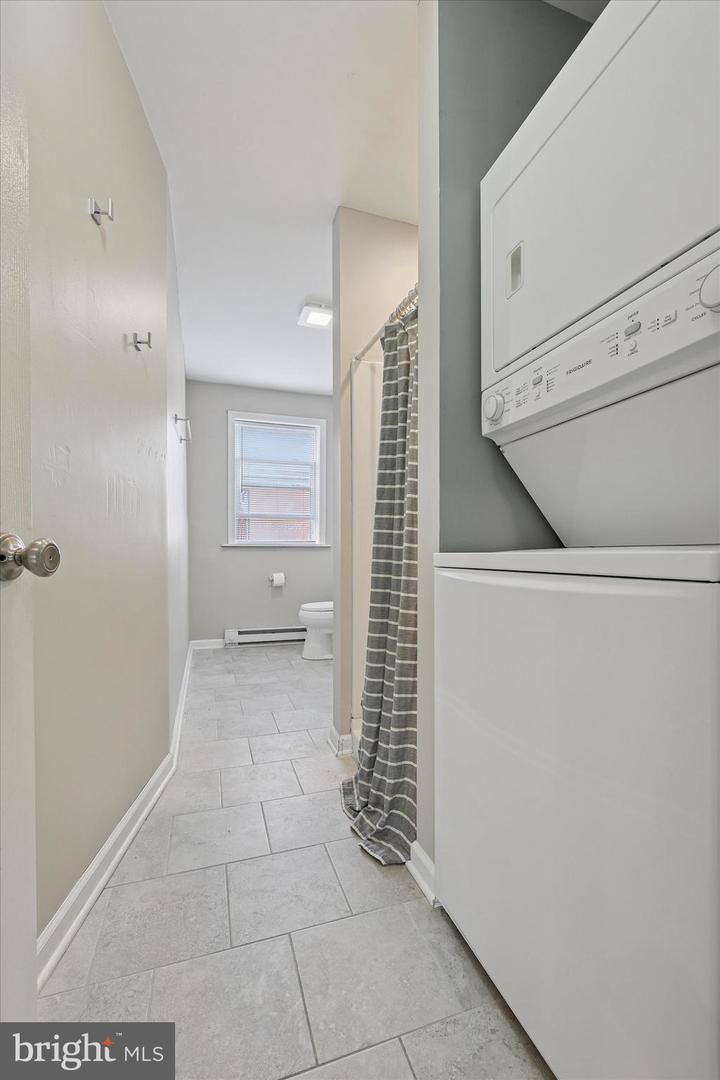 4324 Main St Property Photo 14
