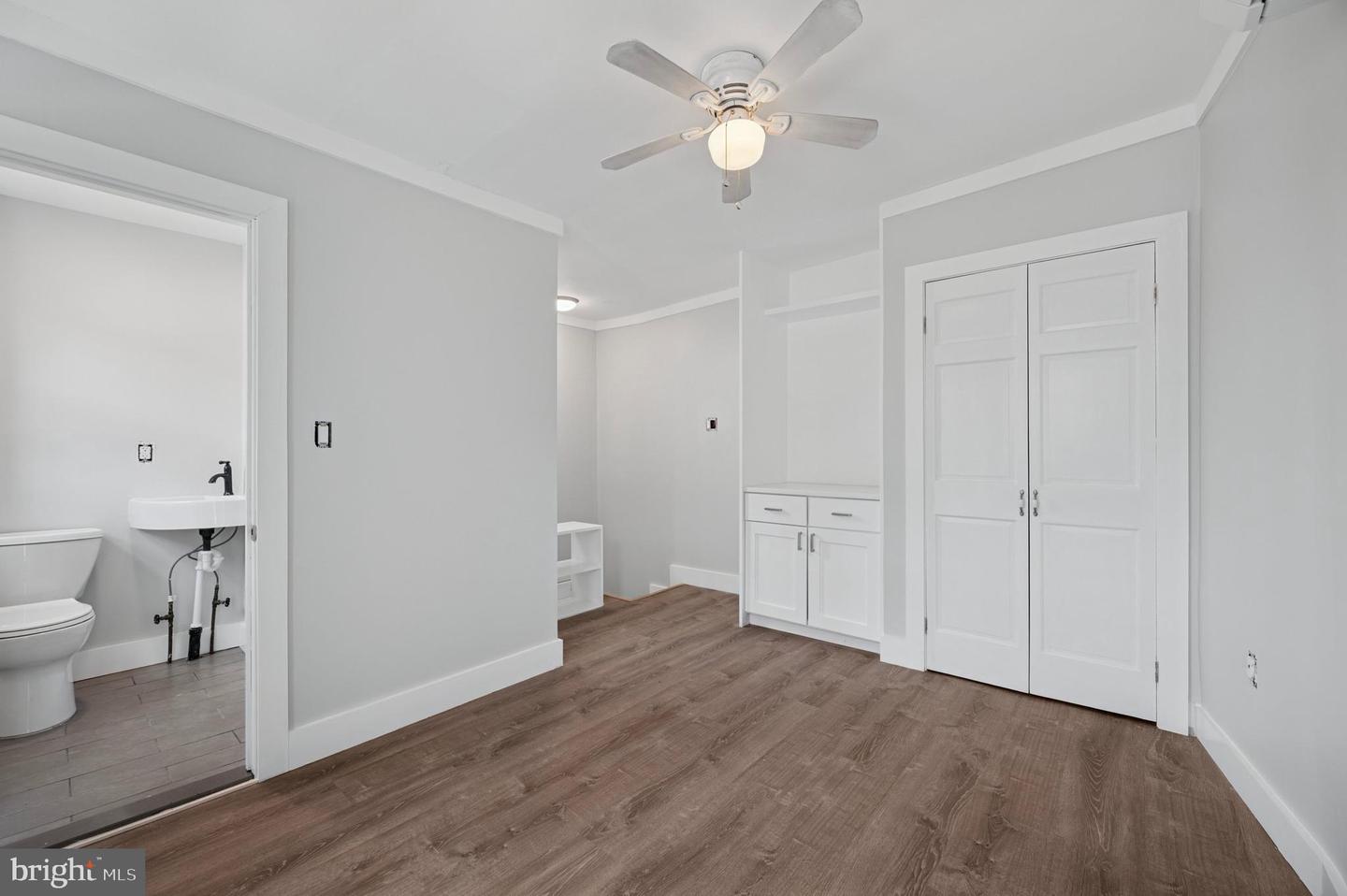 125 Leverington Ave Property Photo 15