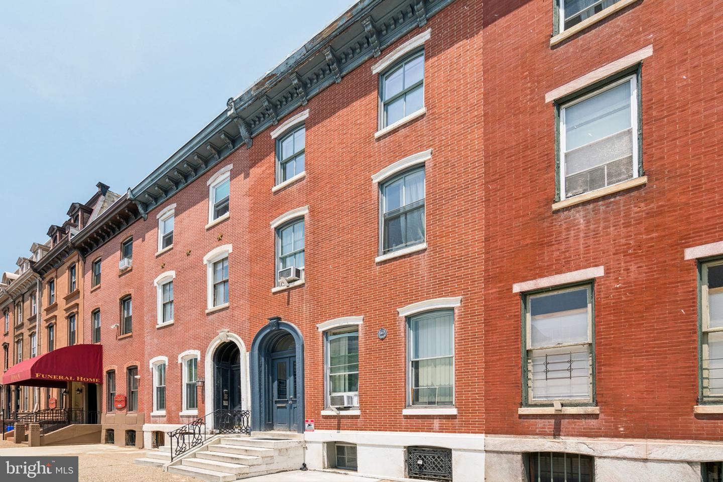 1917 Spring Garden St Property Photo 2