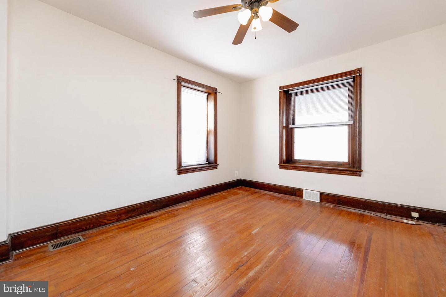 7111 Rising Sun Ave Property Photo 13