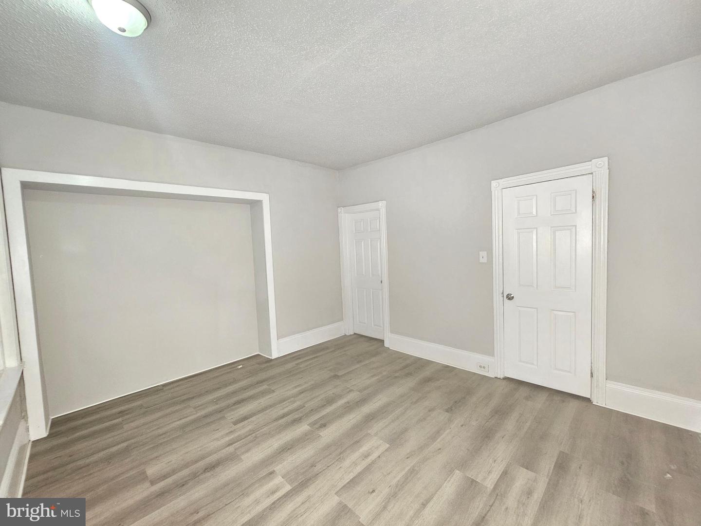 5843 Race St Property Photo 14