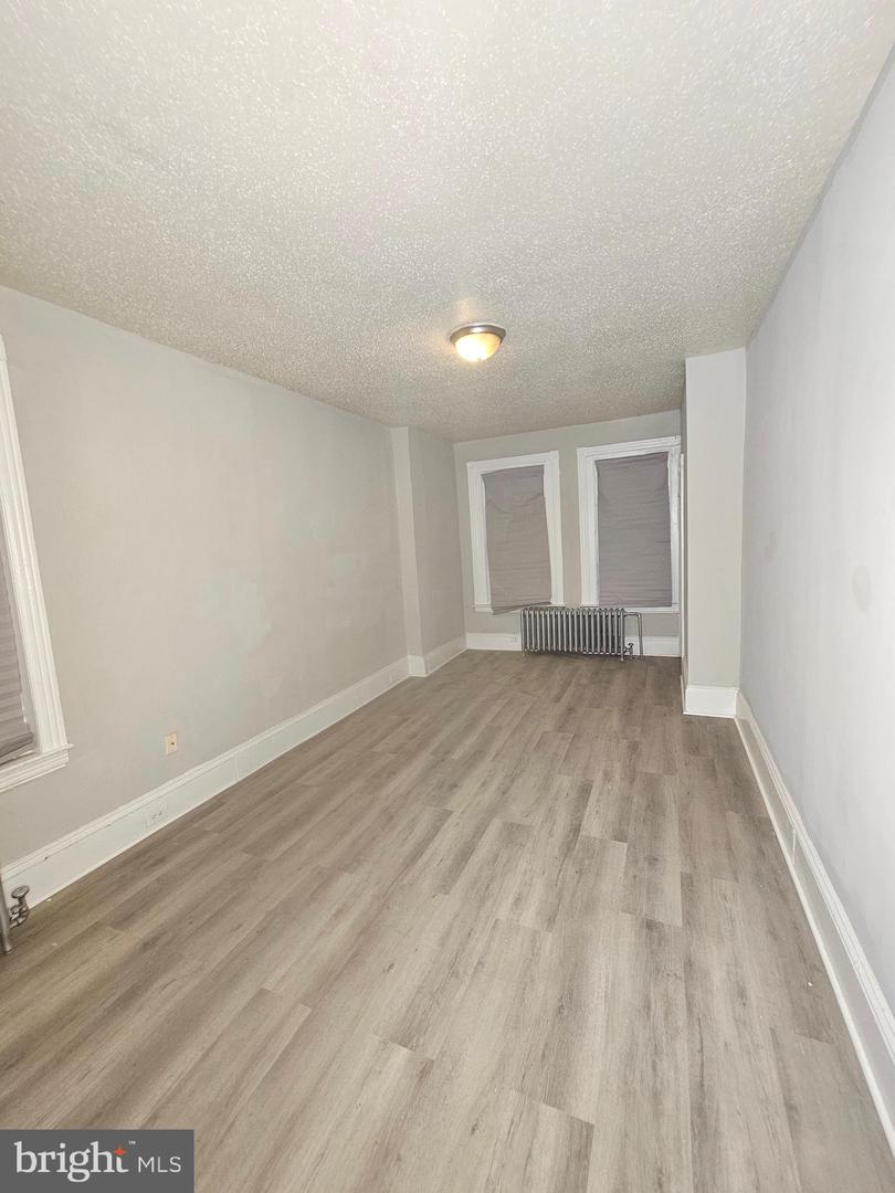 5843 Race St Property Photo 20