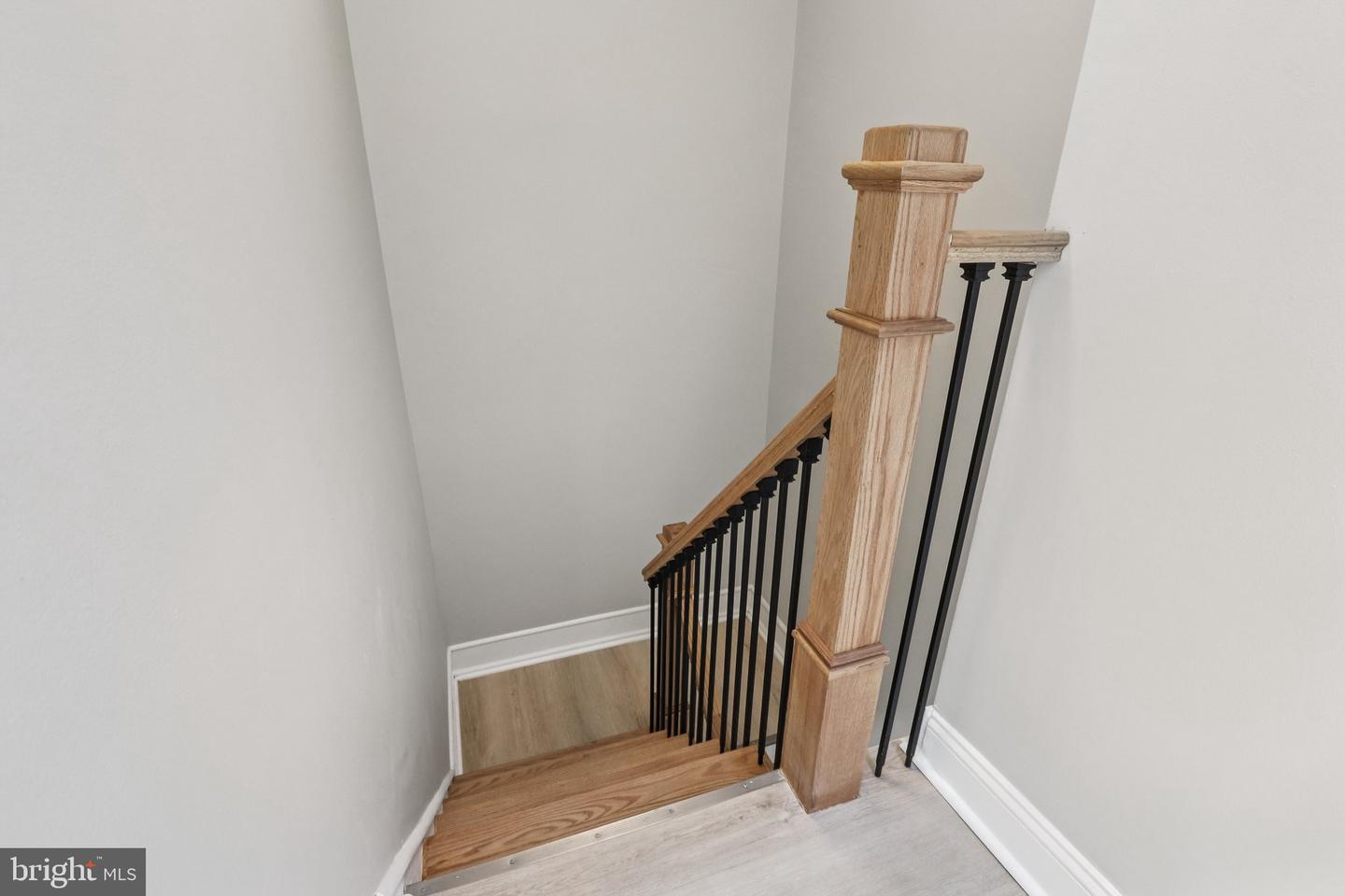 308 S 56th St Property Photo 21