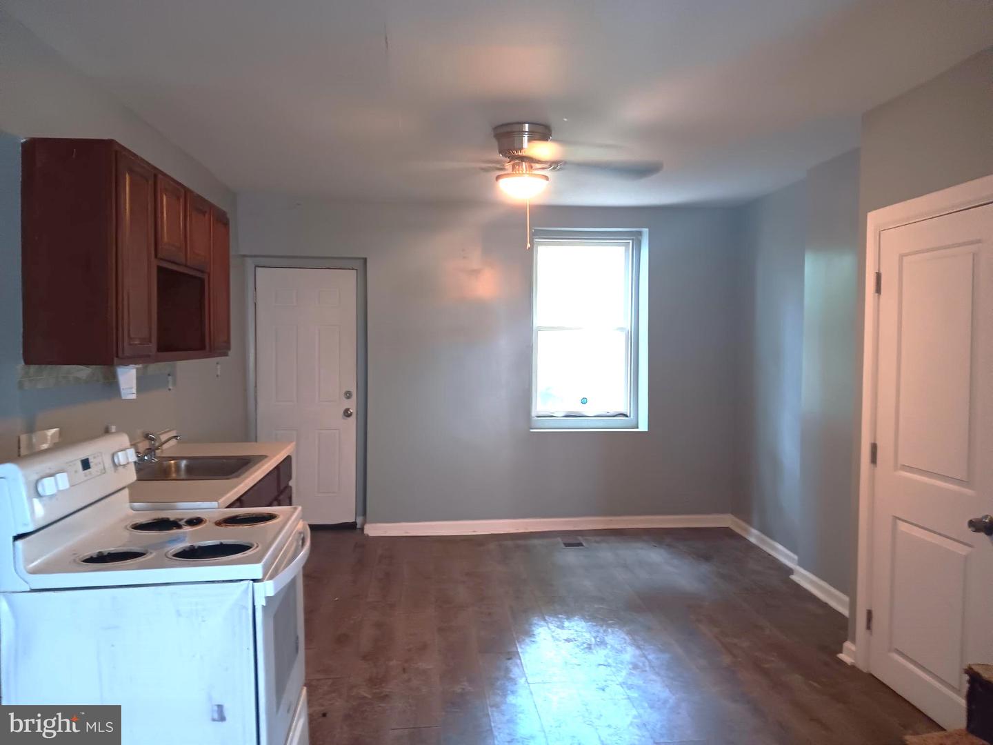 1512 Adams Ave Property Photo 5