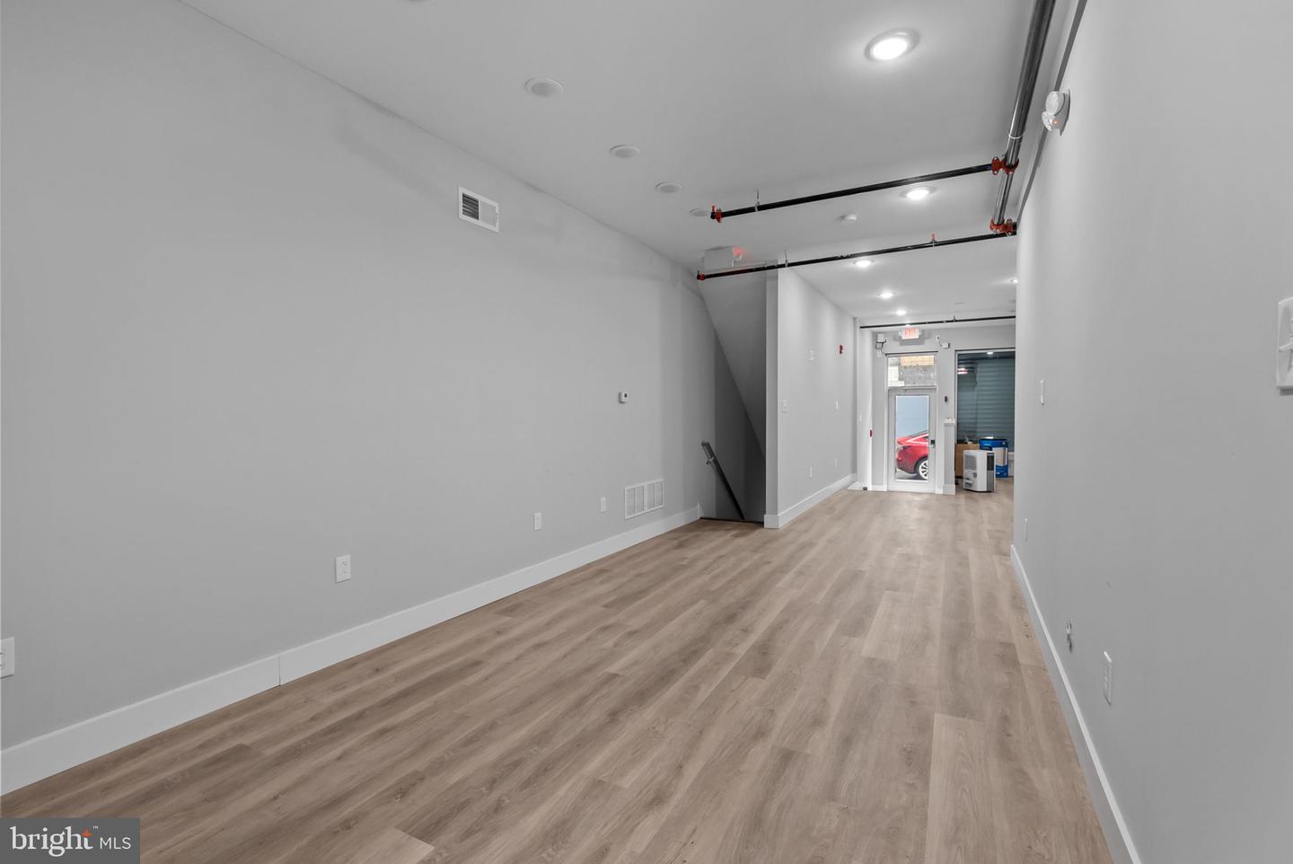 2950 Kensington Ave #1 Property Photo 11