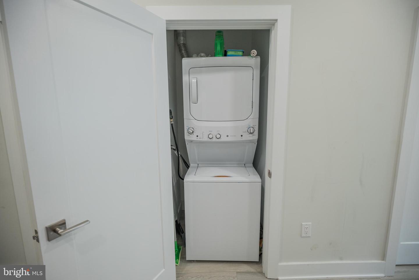 3716 Haverford Ave Property Photo 8
