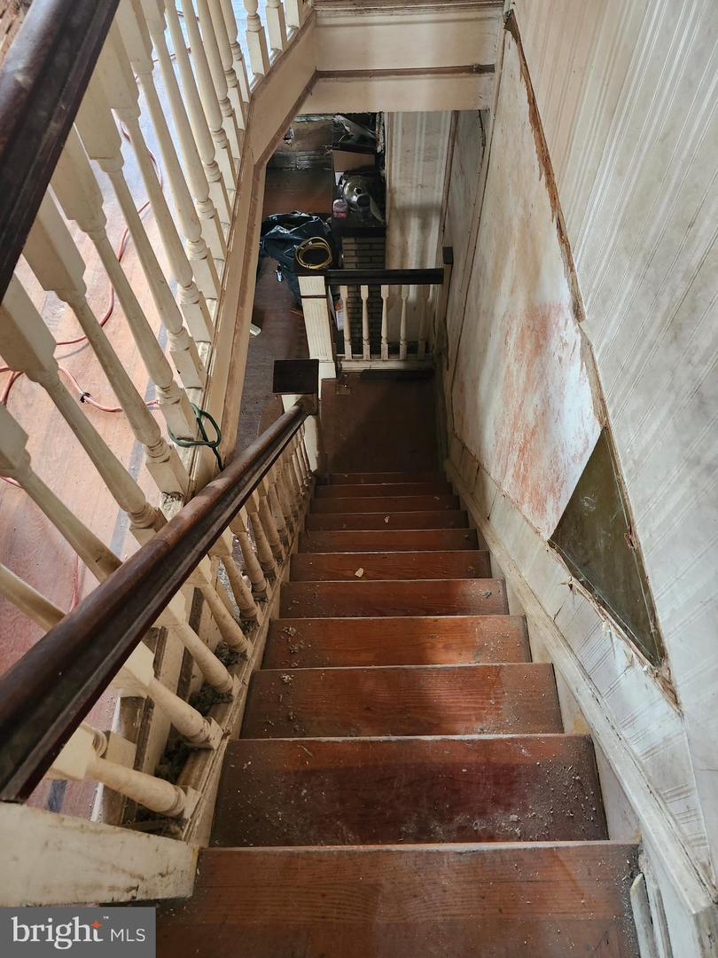 5741 Arch St Property Photo 20