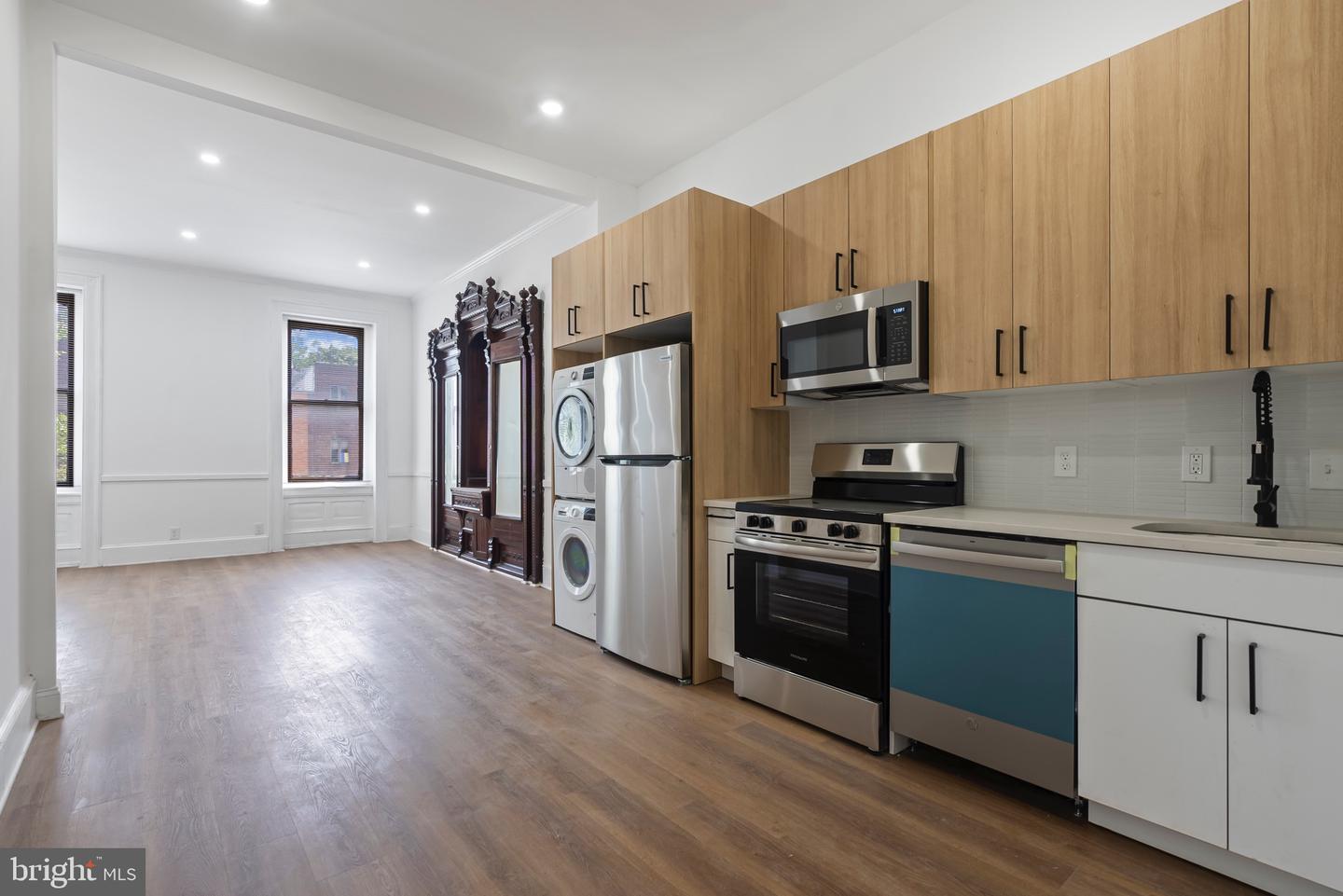 1618 S Broad St #2 Property Photo 1