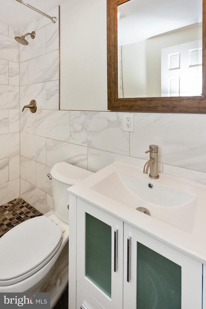 1243 N 2nd St #2 Property Photo 5