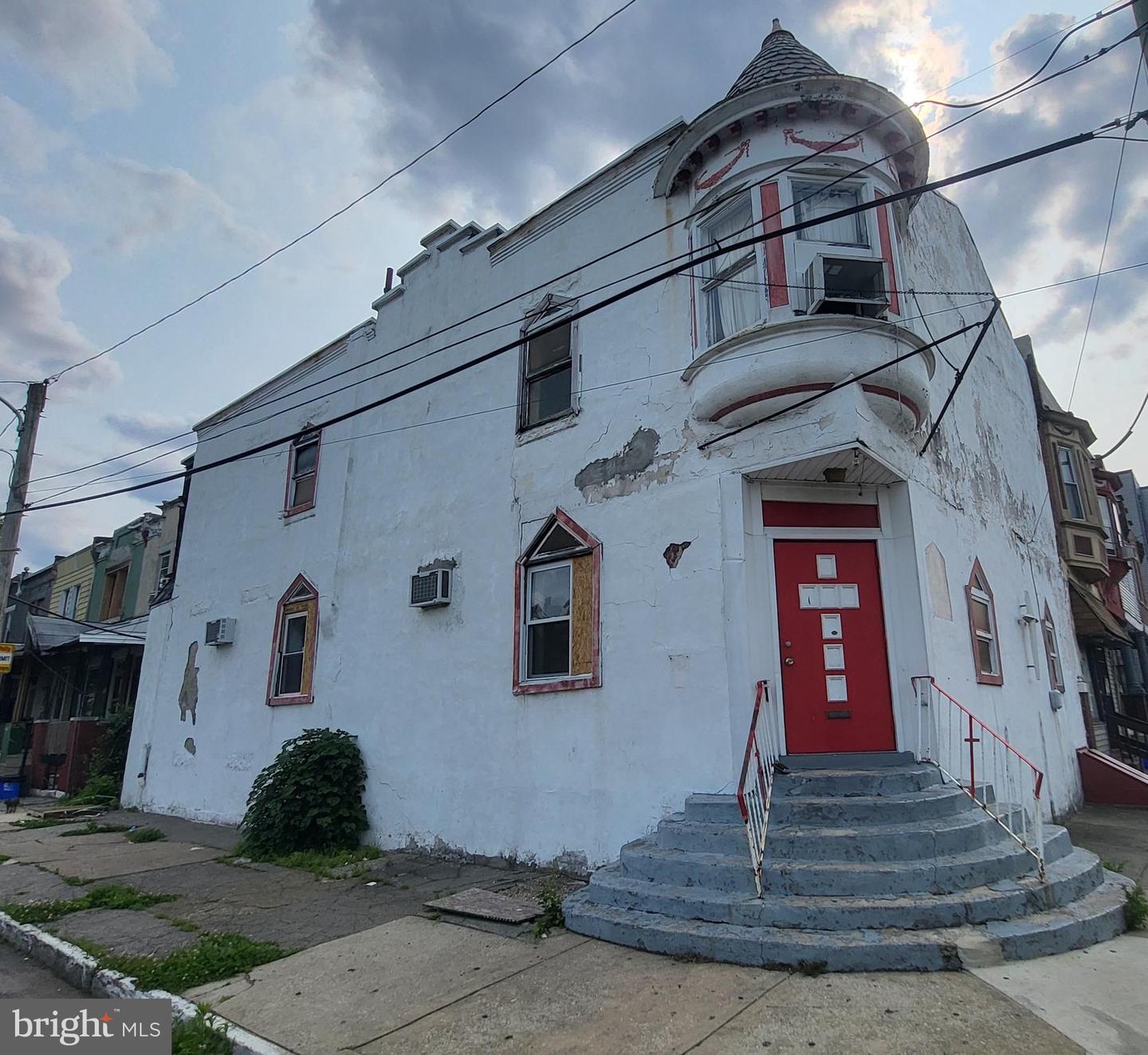 3224-26 W York St Property Photo 1