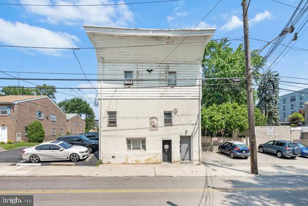 422 Fountain St Property Photo 1