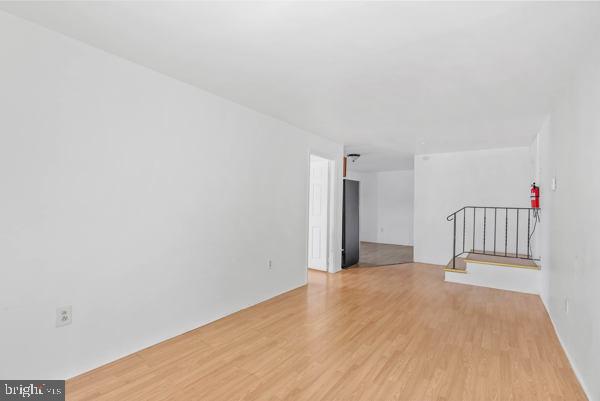 422 Fountain St Property Photo 8