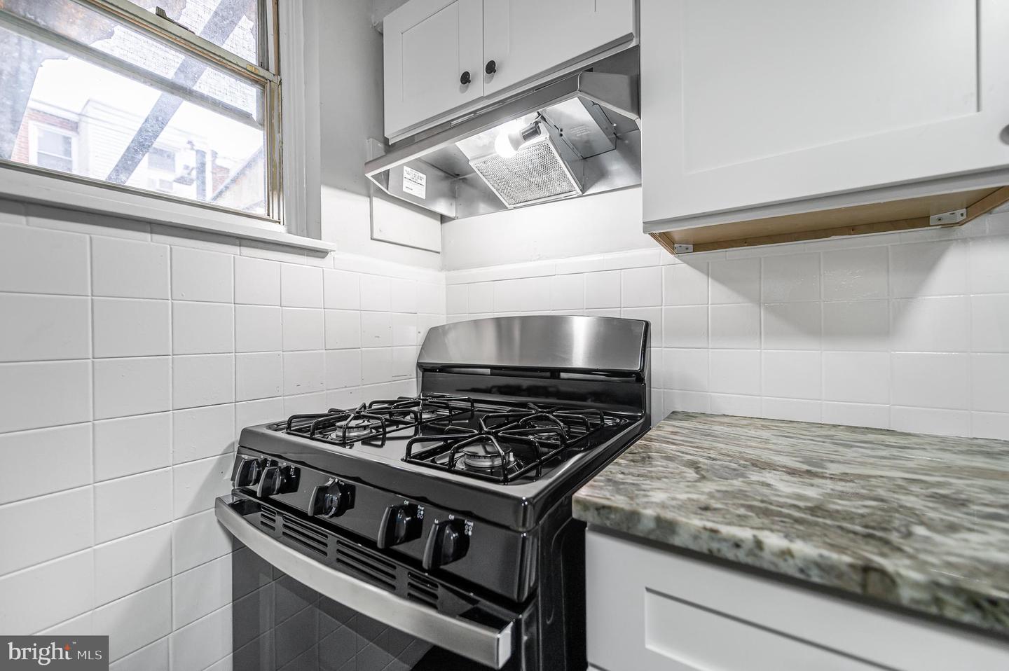 2429 S Millick St Property Photo 12