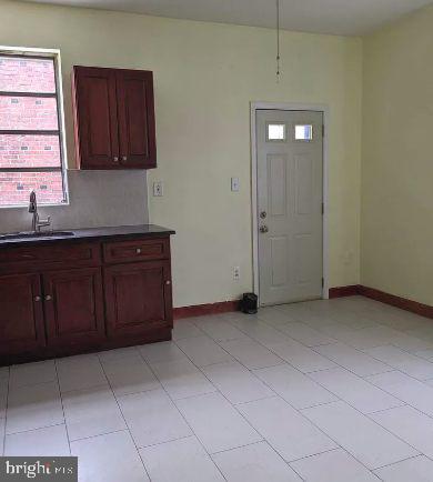 1512 Wolf St Property Photo 6
