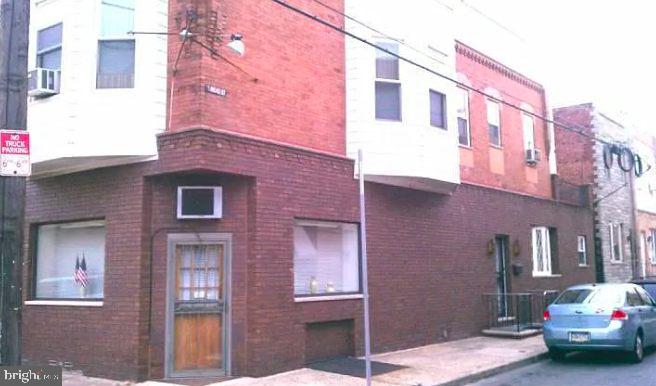 1512 Wolf St Property Photo 12
