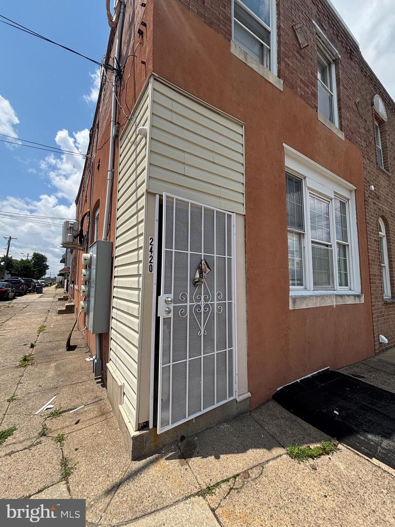 2420 Duncan St #1 Property Photo 1
