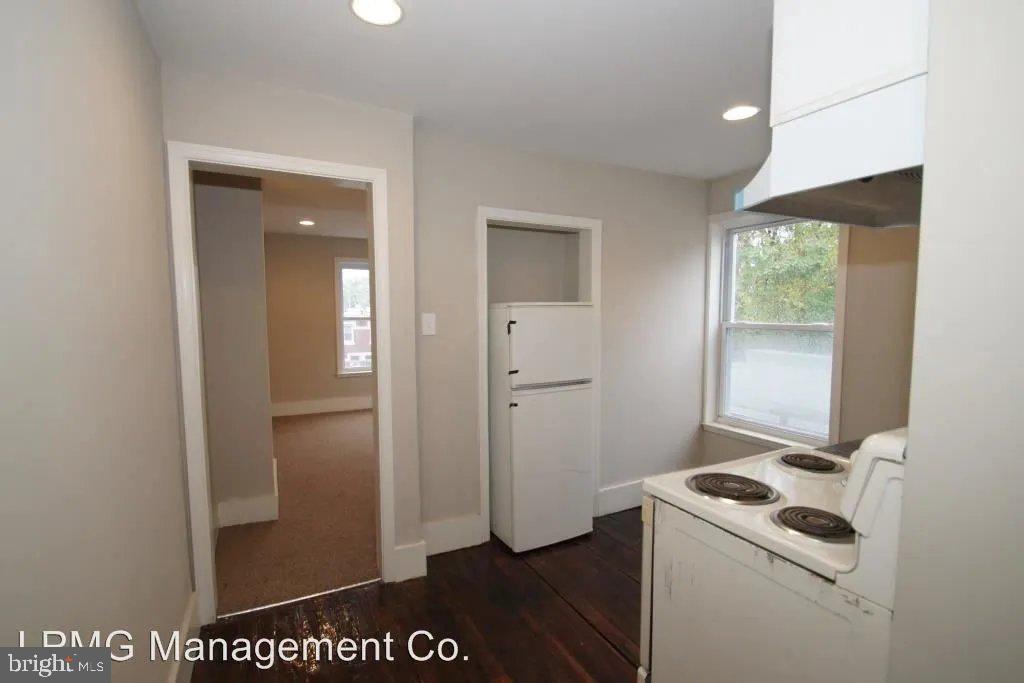 2106 N 20th St Property Photo 4