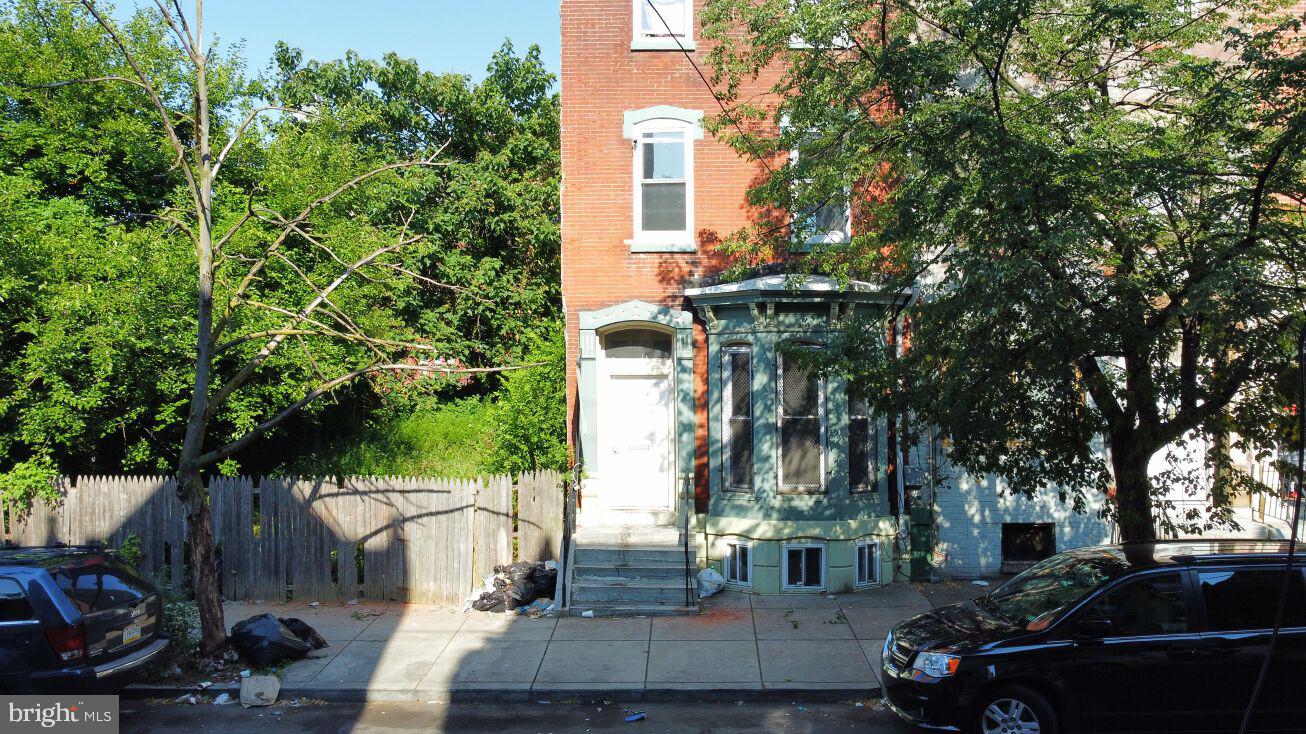 2106 N 20th St Property Photo 13