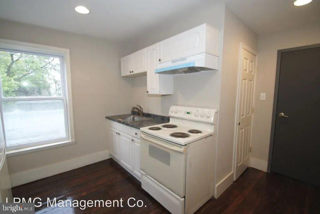 2106 N 20th St Property Photo 18