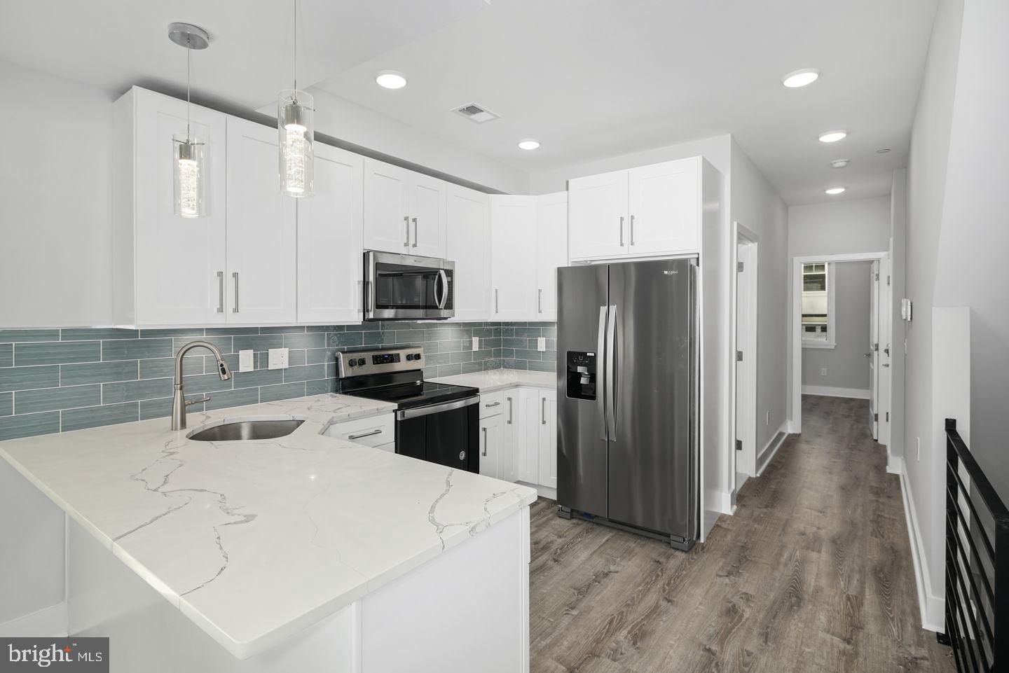 1302 N Marshall St Property Photo 26