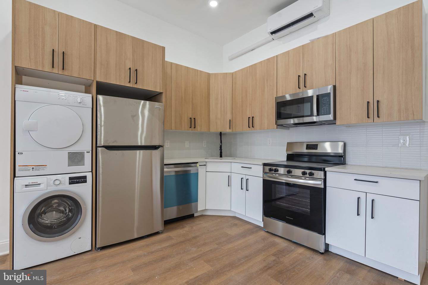 1618 S Broad St #1 Property Photo 1