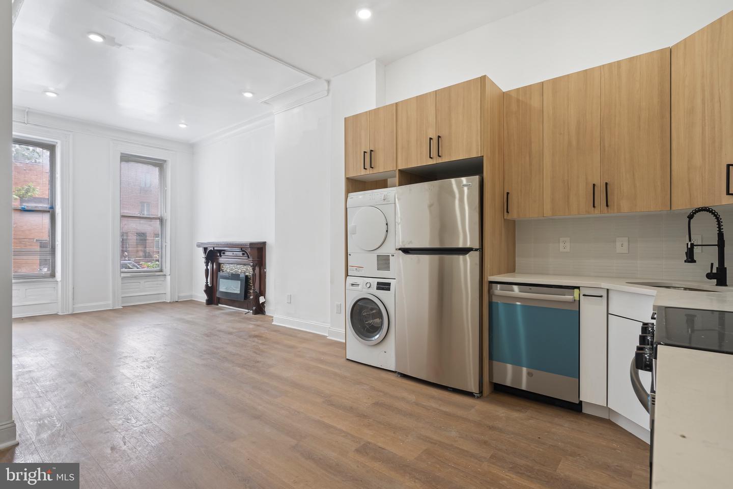 1618 S Broad St #1 Property Photo 6