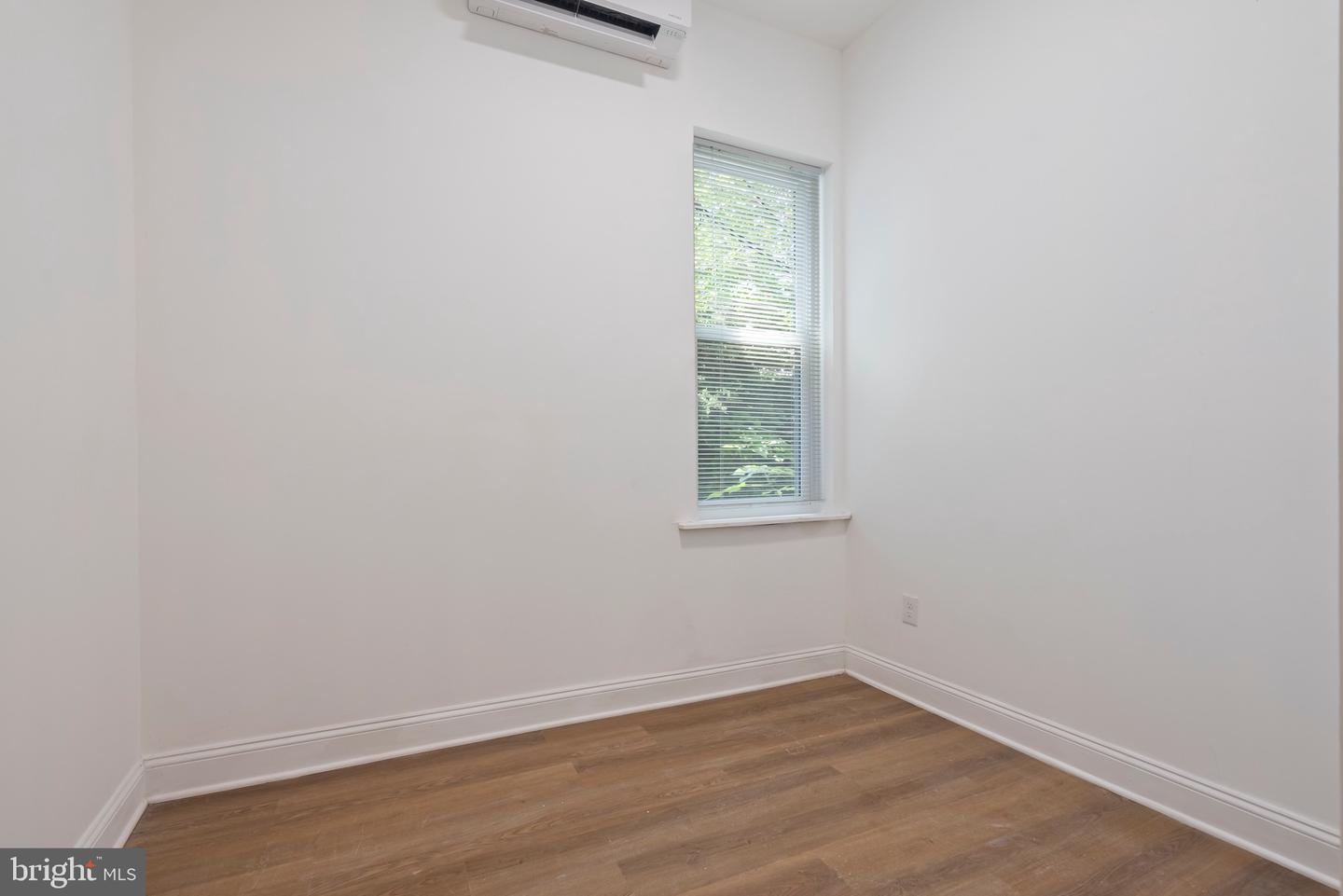 1618 S Broad St #1 Property Photo 10