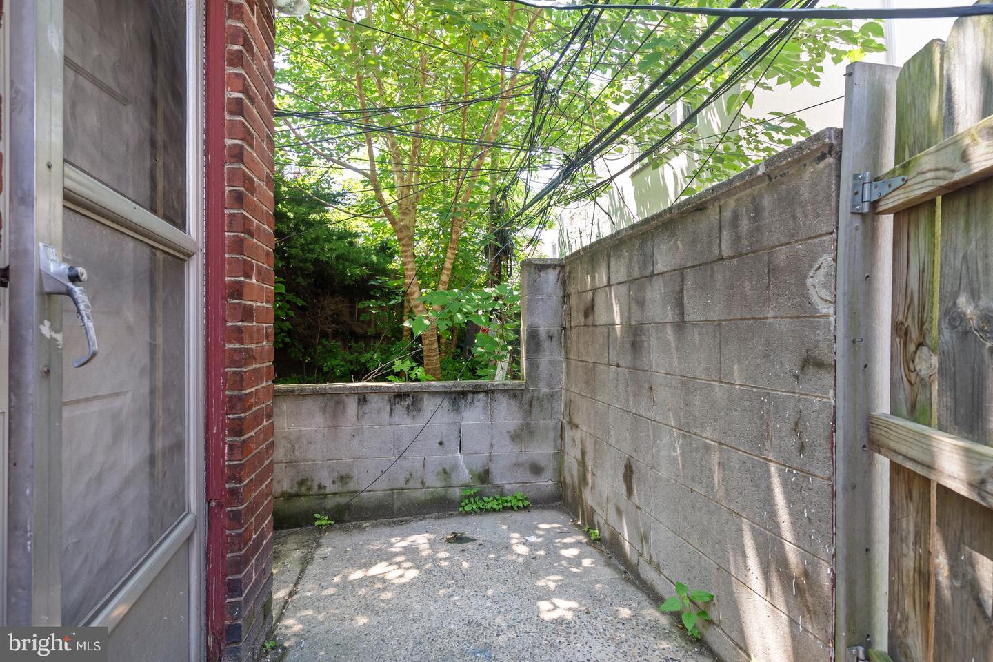 1618 S Broad St #1 Property Photo 12