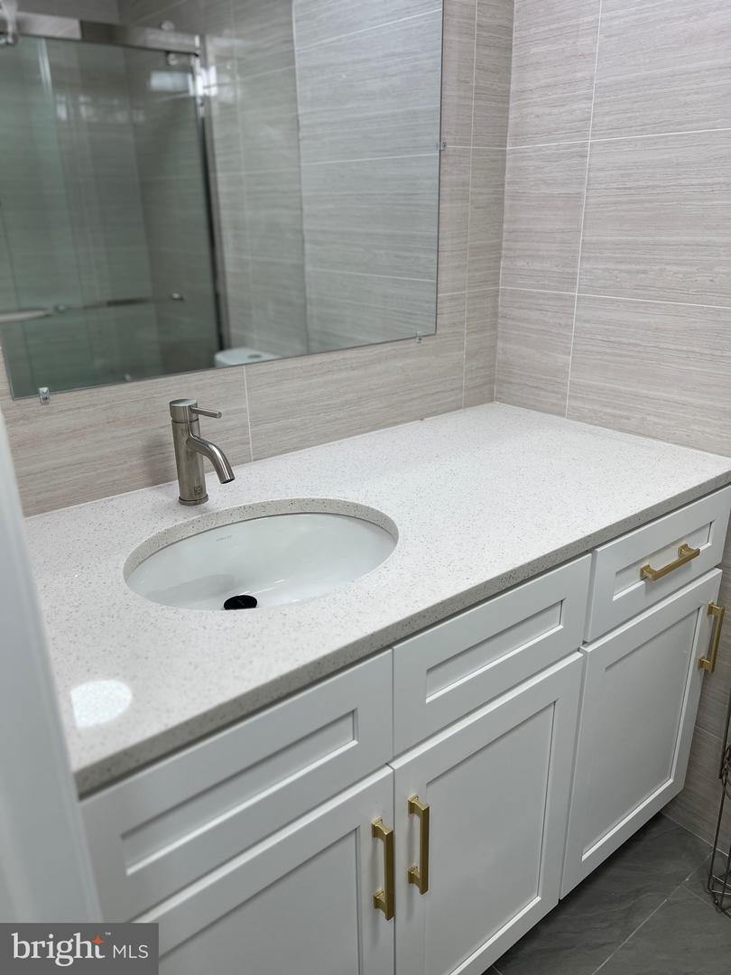 2801 Saxton Rd Property Photo 8