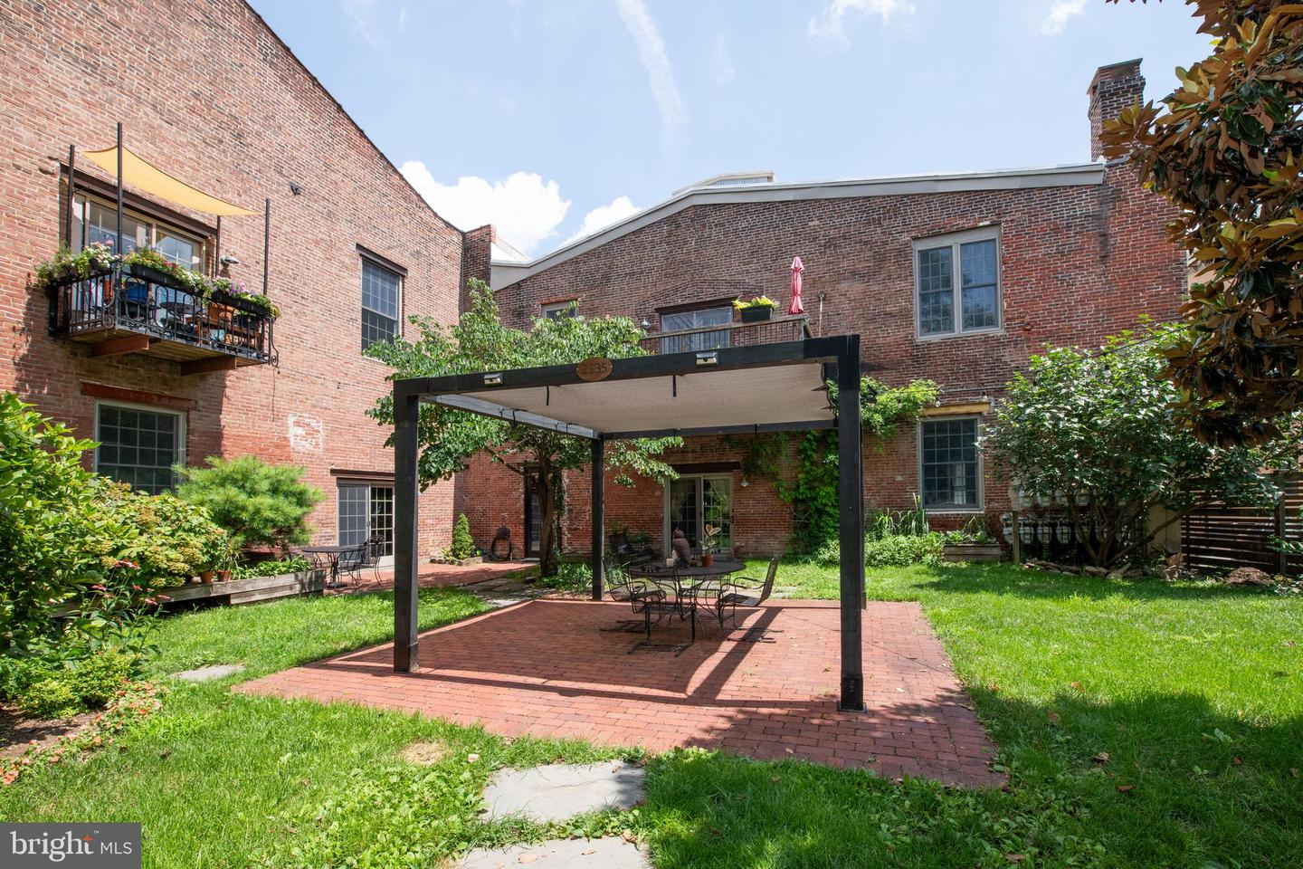 2135 E Susquehanna Ave #13 Units Property Photo 1