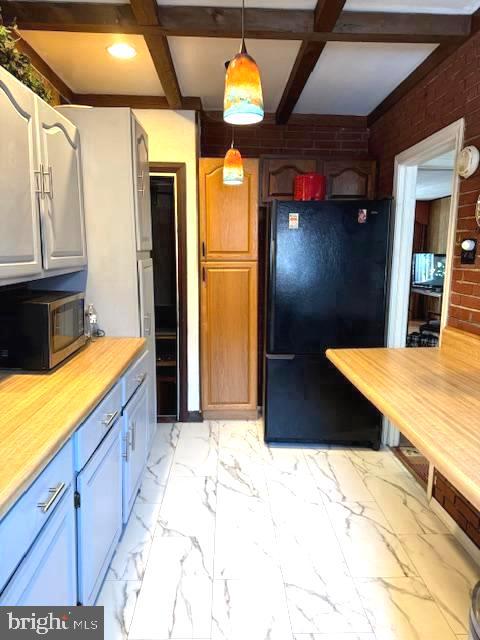 7316 Pittville Ave Property Photo 9