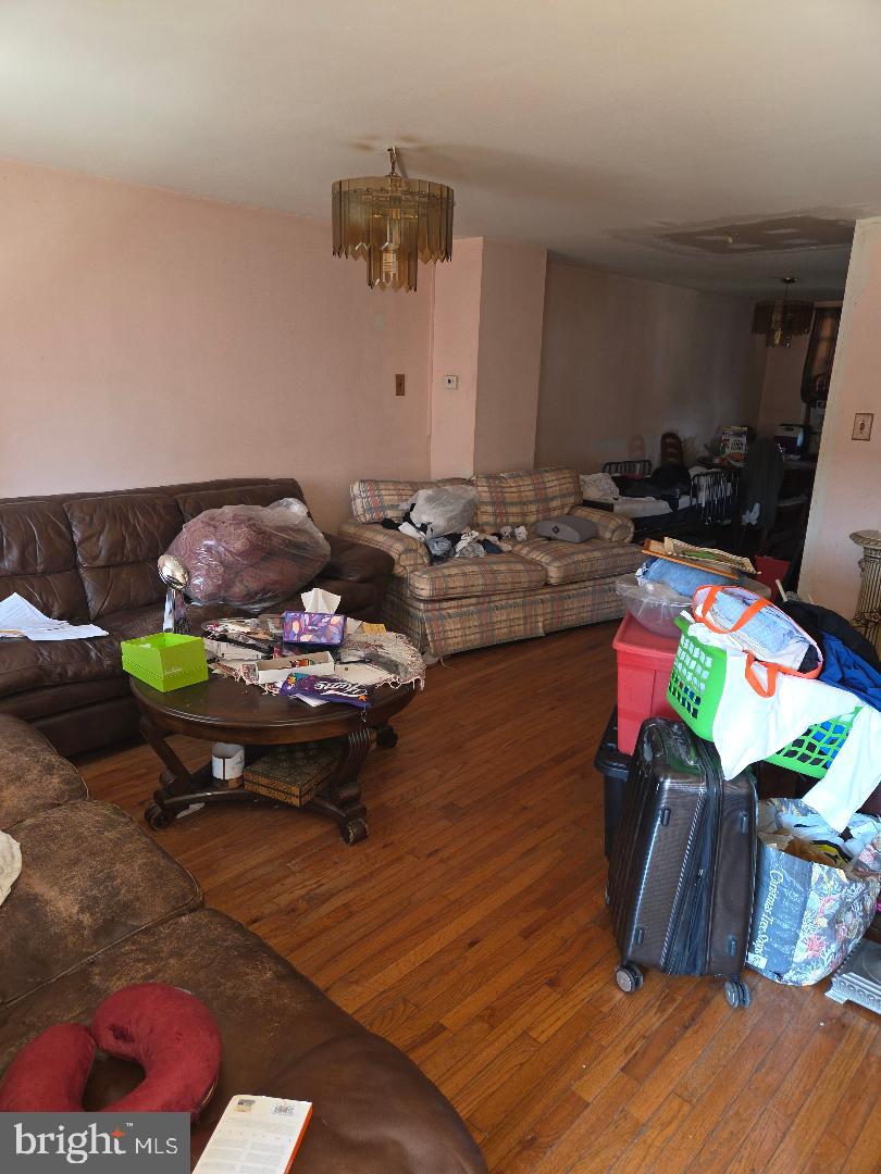 6340 Calvert St Property Photo 2