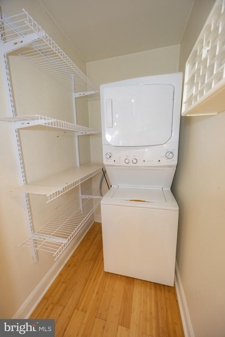 1205 Spruce St #4 Property Photo 17
