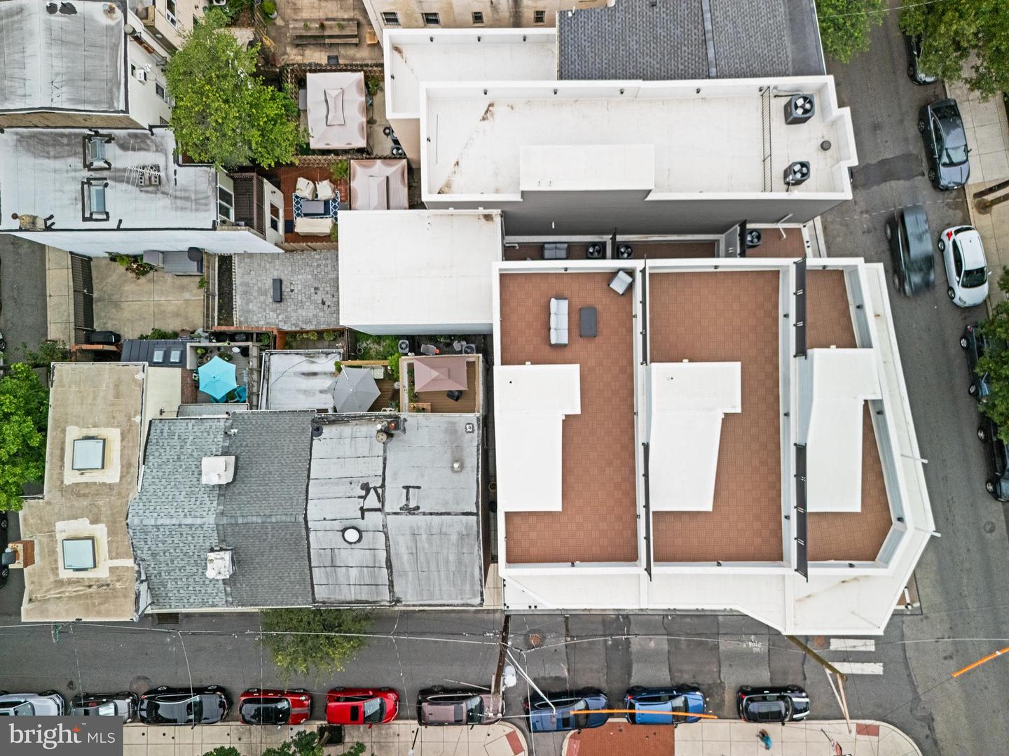 246 Montrose St Property Photo 49