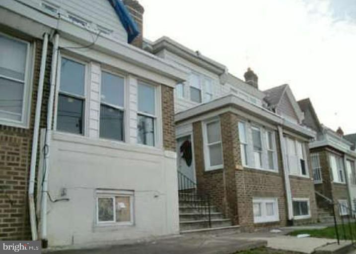 1824 S 65TH ST Property Photo 1