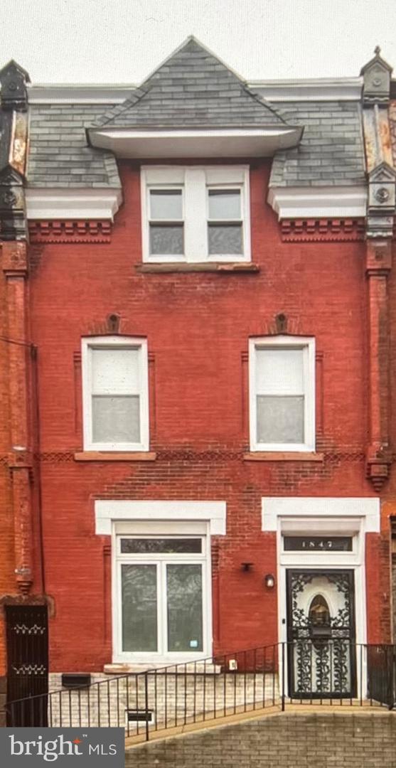 1847 N 21st St Property Photo 1