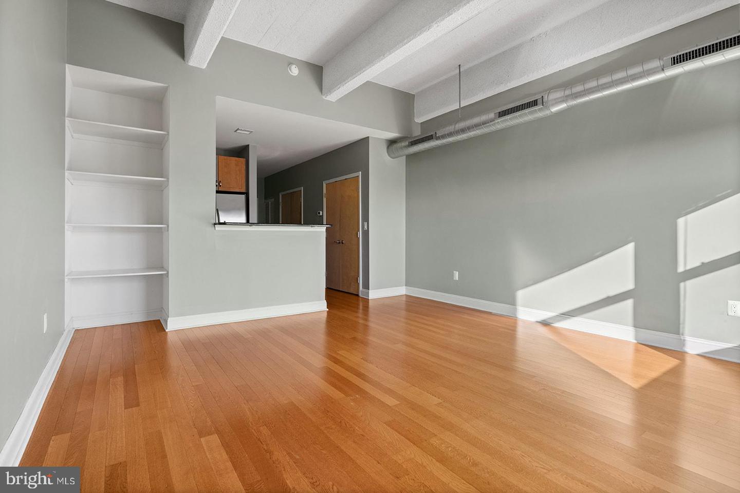 1100 S Broad St #404c & #212p Property Photo 12