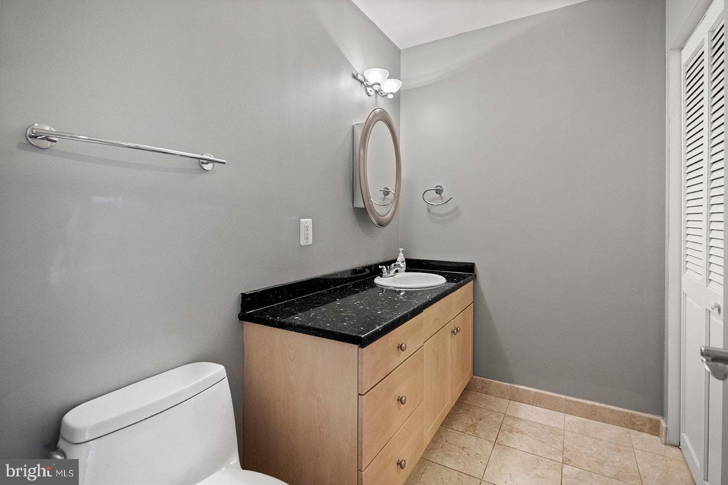 1100 S Broad St #404c & #212p Property Photo 14