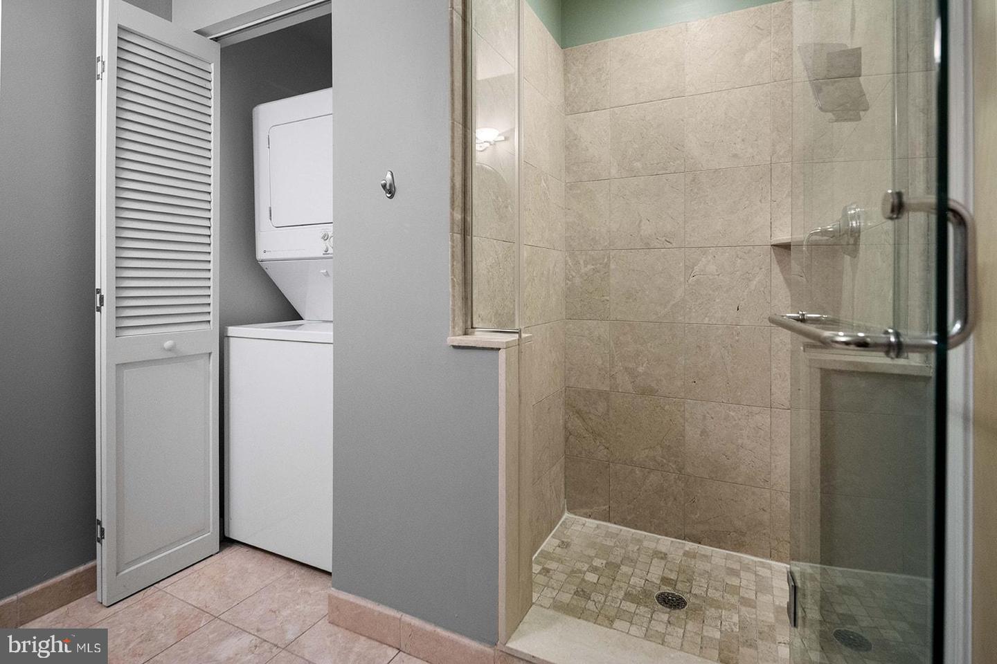 1100 S Broad St #404c & #212p Property Photo 15