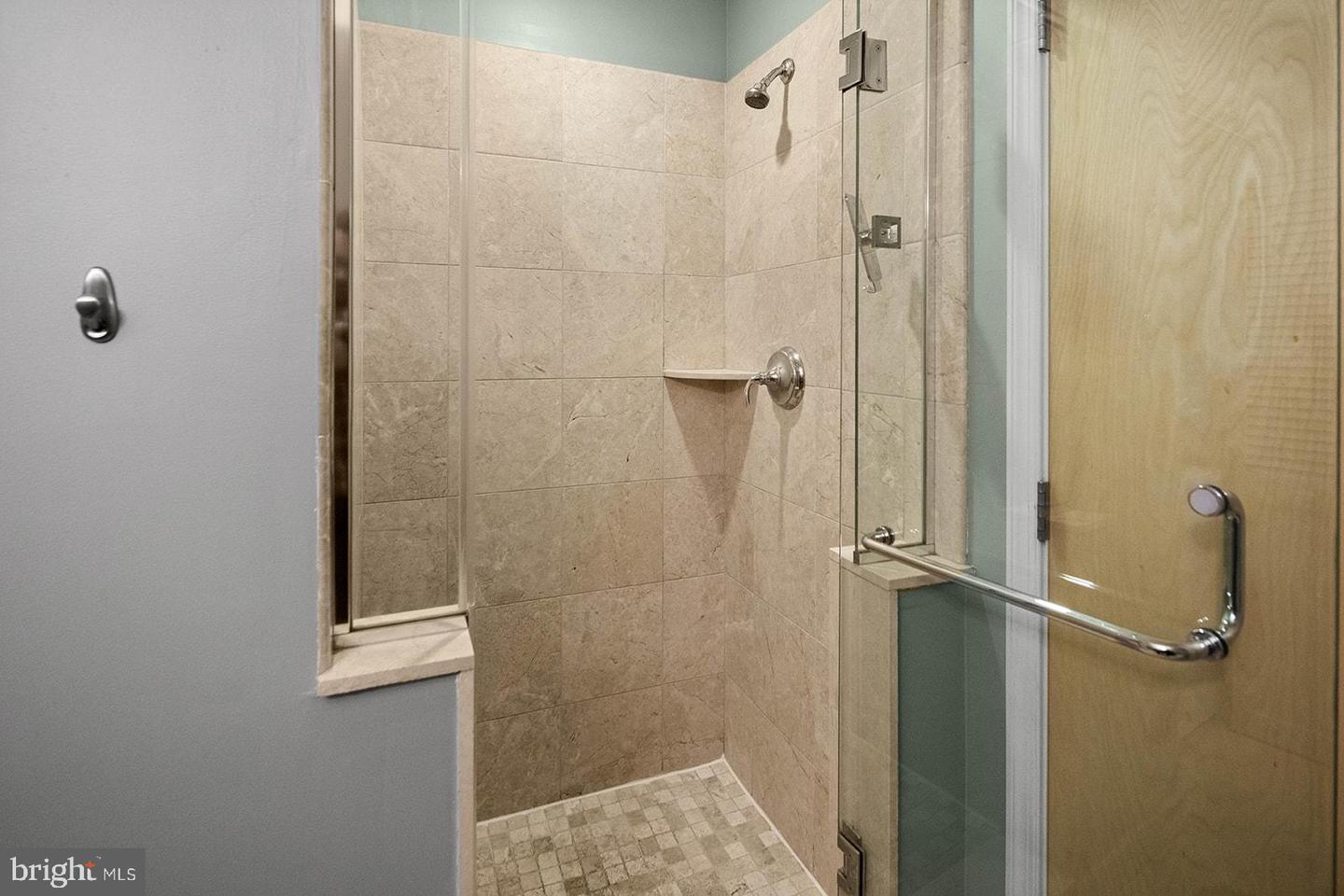 1100 S Broad St #404c & #212p Property Photo 17