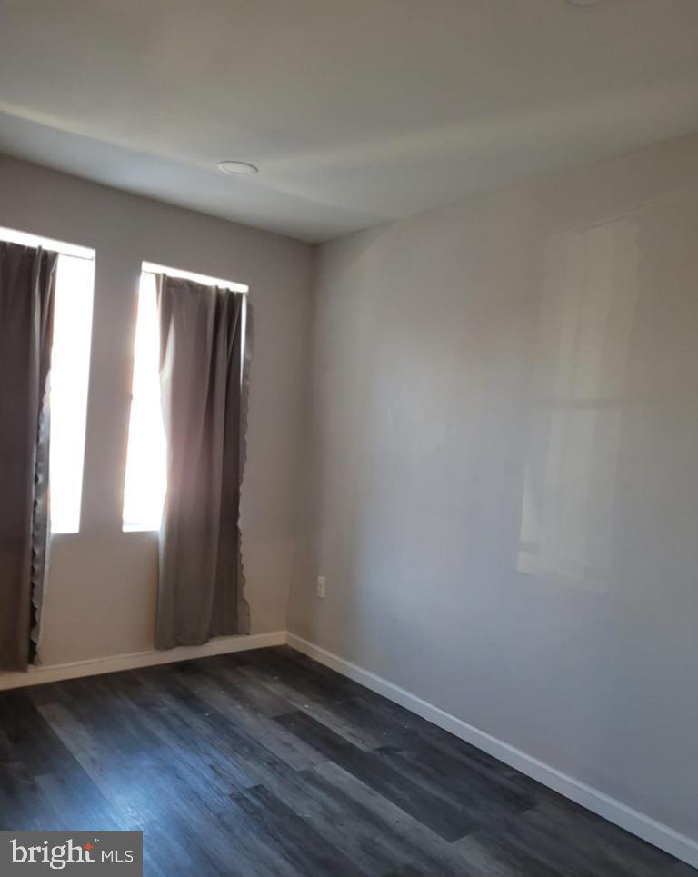 7034 N Broad St #2 Property Photo 8