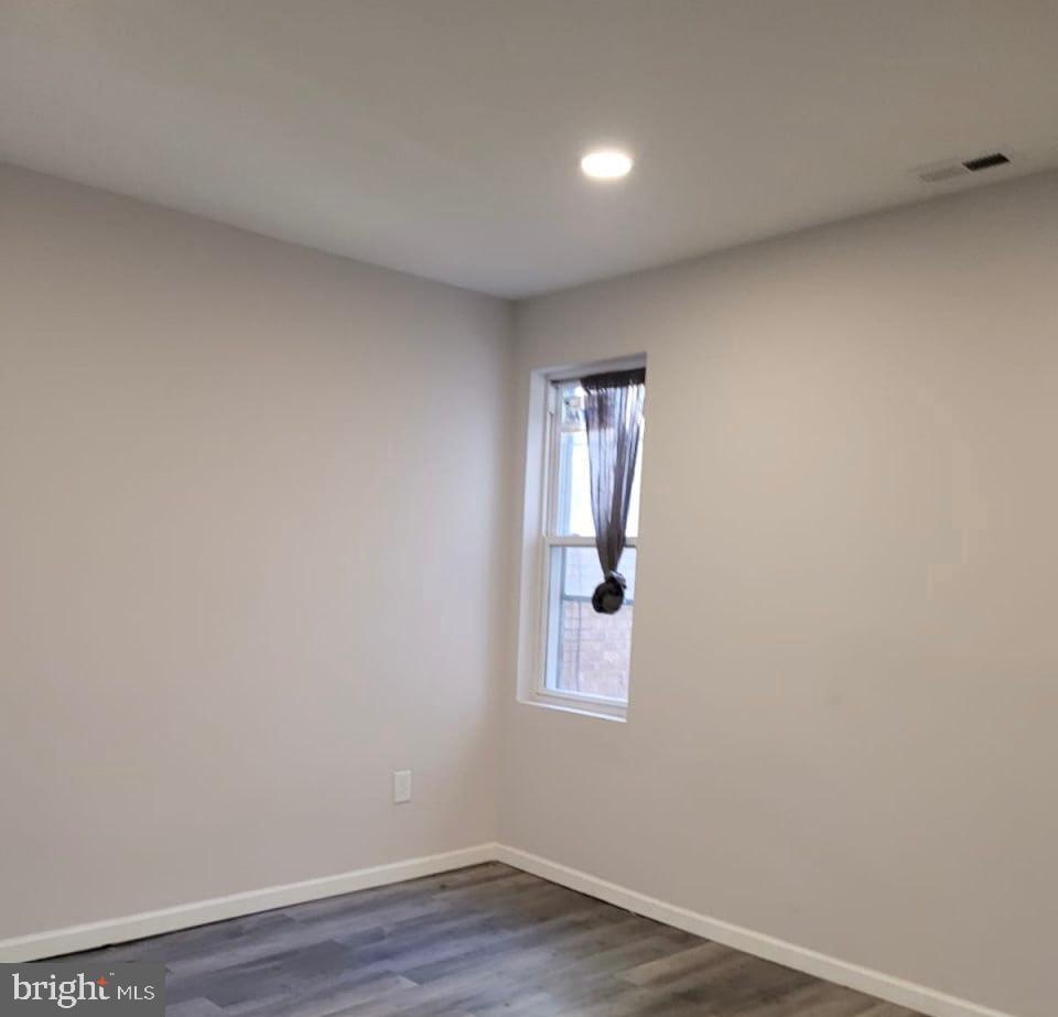 7034 N Broad St #2 Property Photo 9