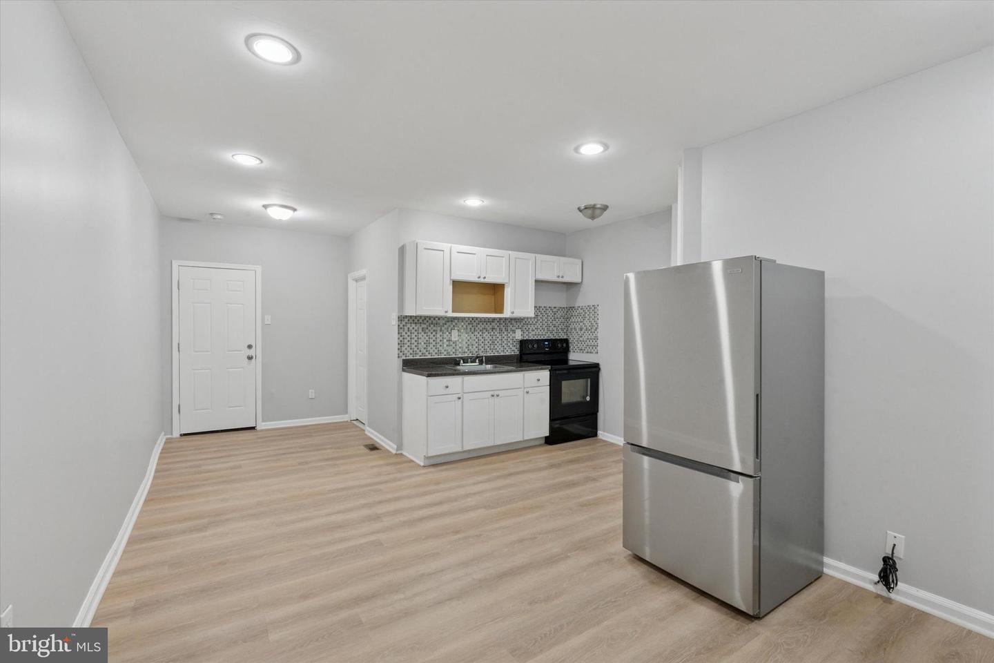 1809 W Venango St Property Photo 2