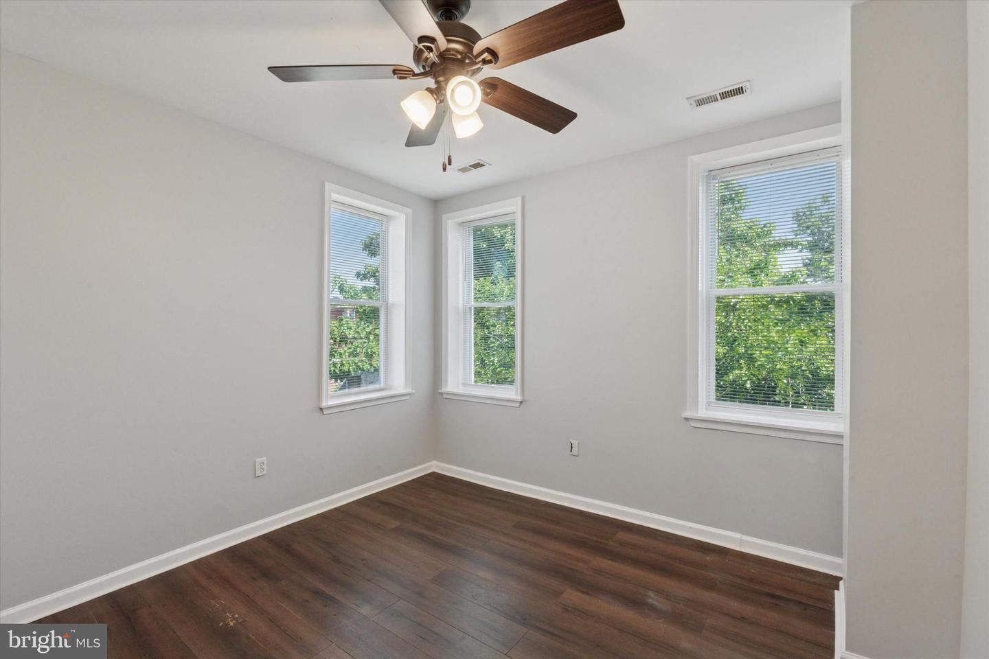 1809 W Venango St Property Photo 21
