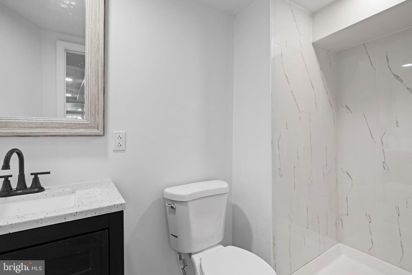 1848 Lindley Ave Property Photo 26