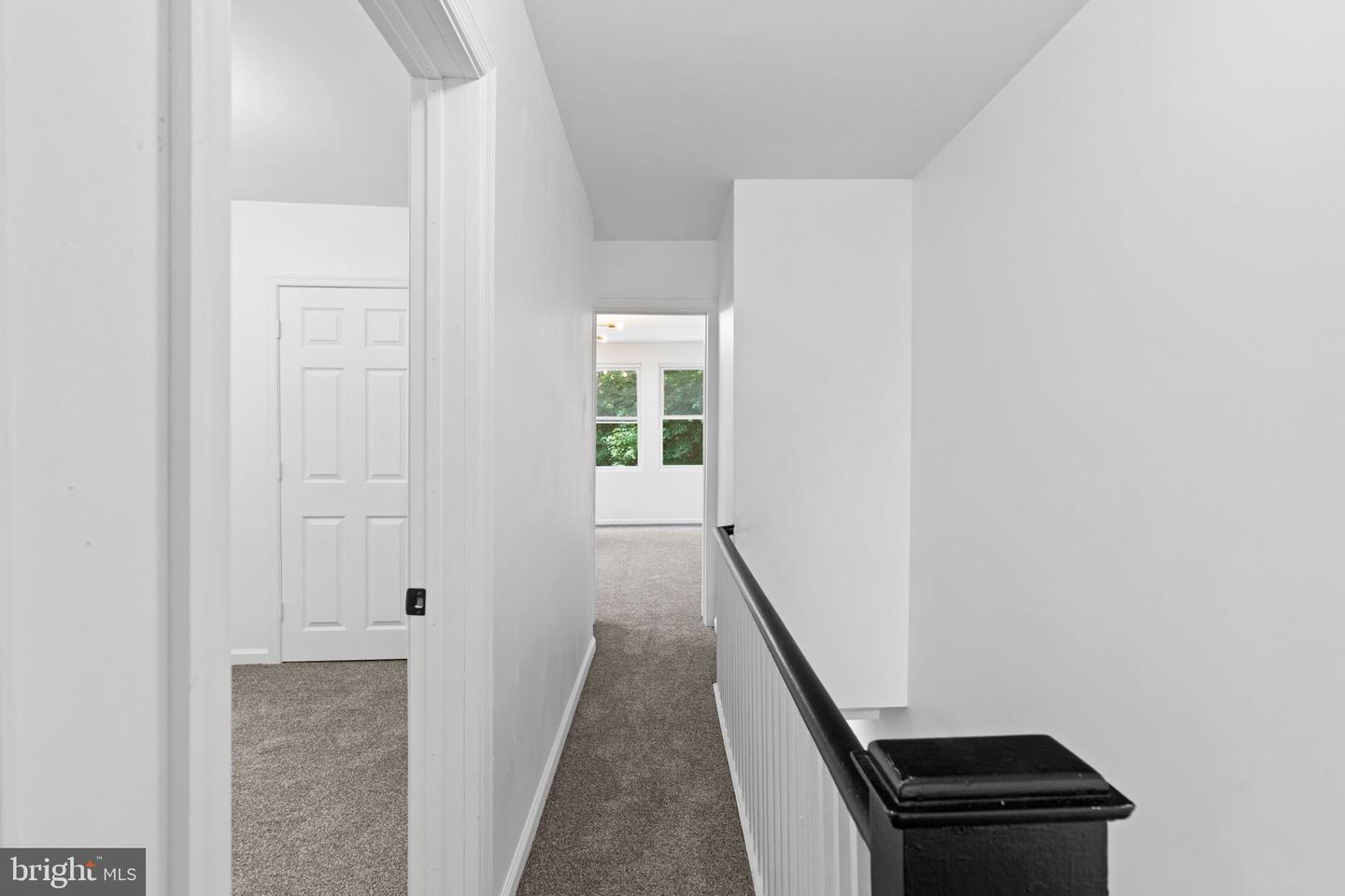 1848 Lindley Ave Property Photo 28