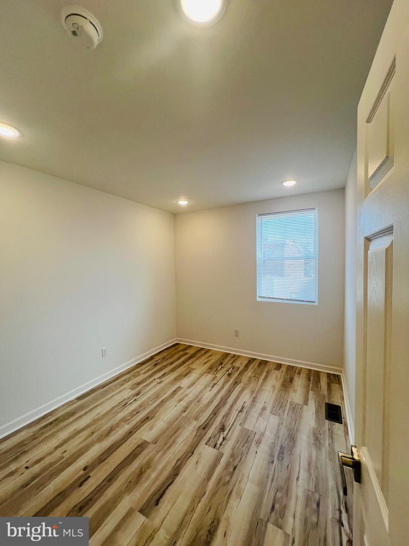 2303 Oakmont St Property Photo 14